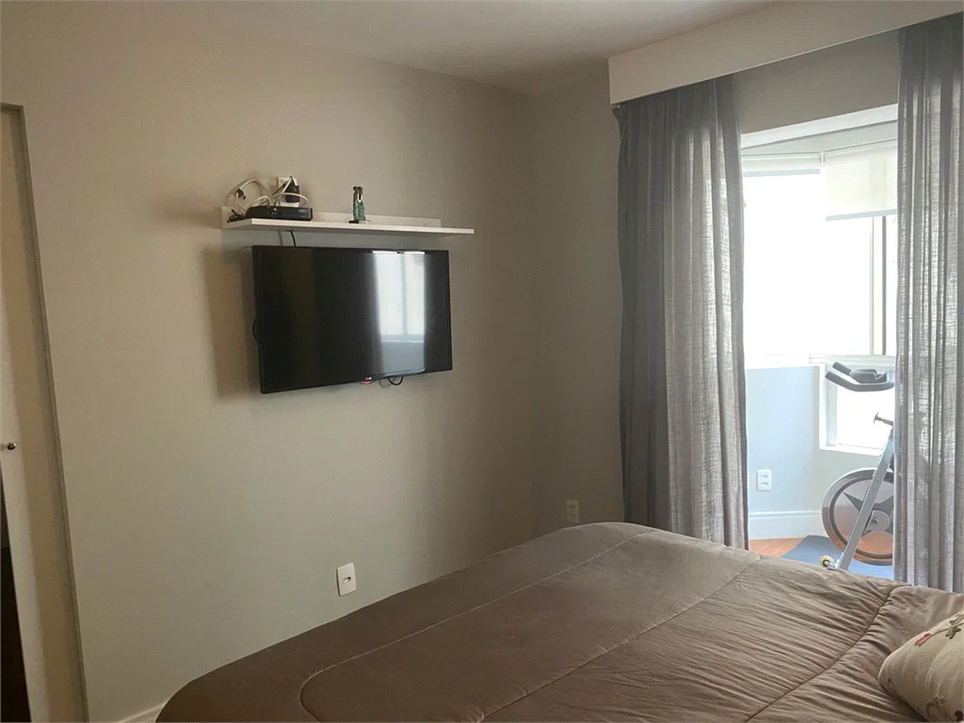 Apartamento à venda com 3 quartos, sendo 2 suítes, em Brooklin Paulista, São Paulo, SP
