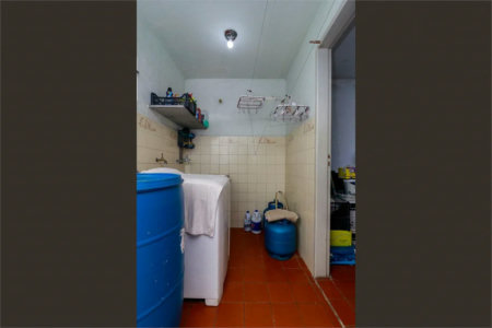 Casa à venda com 3 quartos em Jardim Monte Azul, São Paulo, SP