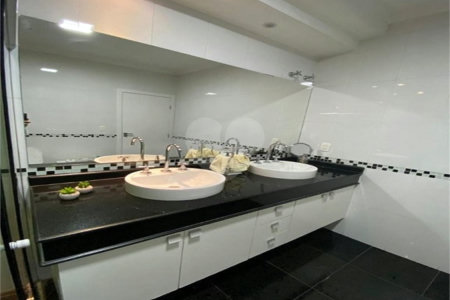 Casa à venda com 3 suítes no condomínio Villa dos Inglezes, Sorocaba - SP