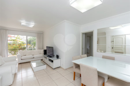 Apartamento à venda com 3 quartos, sendo 1 suíte,  em Vila Clementino, São Paulo, SP