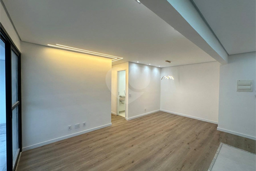 Apartamento à venda com 3 quartos, sendo 1 suíte, em Santana, São Paulo, SP