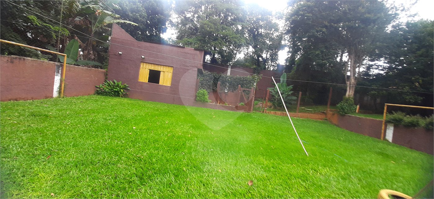 Casa à venda com 3 suítes no condomínio Chacarás Bela Vista, Mairiporã - SP