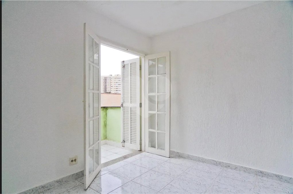 Sobrado à venda com 3 quartos em Santana, São Paulo, SP