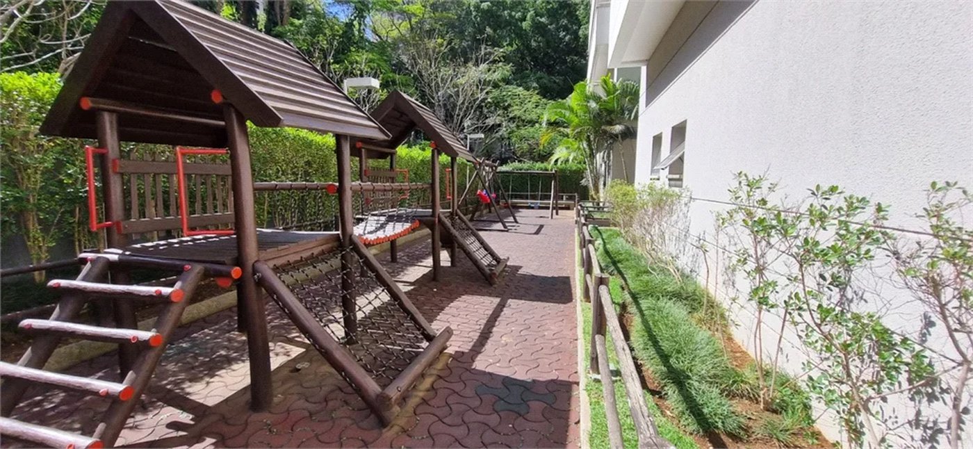 Apartamento à venda com 3 suítes em Jardim Londrina, São Paulo, SP
