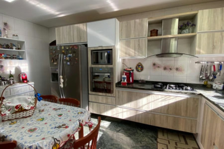 Casa com 4 dormitórios à venda, 380 m² por R$ 2.400.000,00 - Embaré - Santos/SP