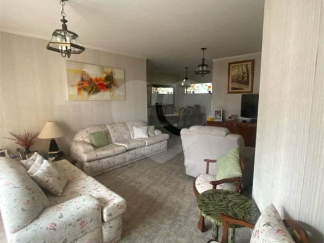 Apartamento à venda com 3 quartos, sendo 1 suíte,  em Santana, São Paulo, SP