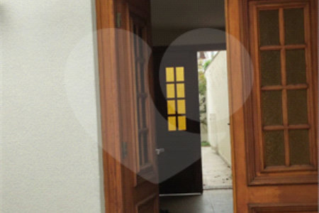 Casa de Vila à venda com 3 quartos, sendo 2 suítes, em Santo Amaro, São Paulo, SP