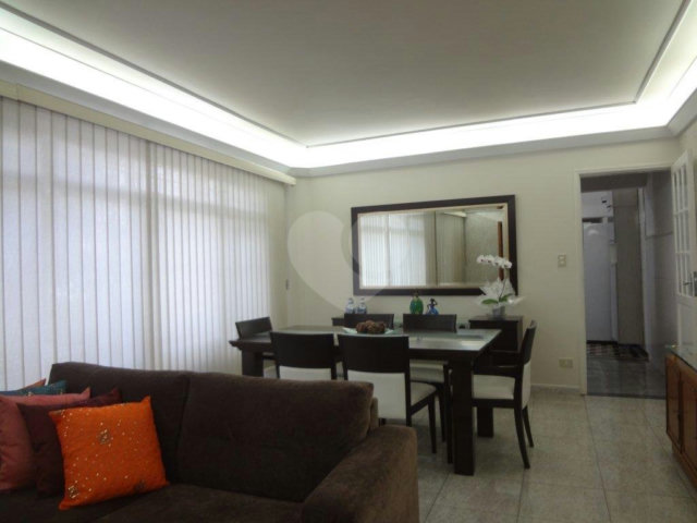 Sobrado à venda com 3 quartos em Santana, São Paulo, SP