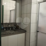 Sobrado à venda com 3 quartos em Vila Irmãos Arnoni, São Paulo, SP