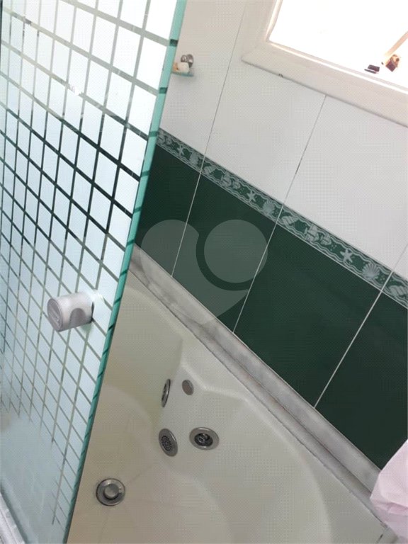 Sobrado à venda com 4 quartos, sendo 1 suíte,  em Rio Pequeno, São Paulo, SP