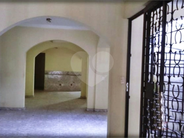 Casa à venda com 2 suítes no condomínio Conselheiro Moreira de Barros, São Paulo - SP