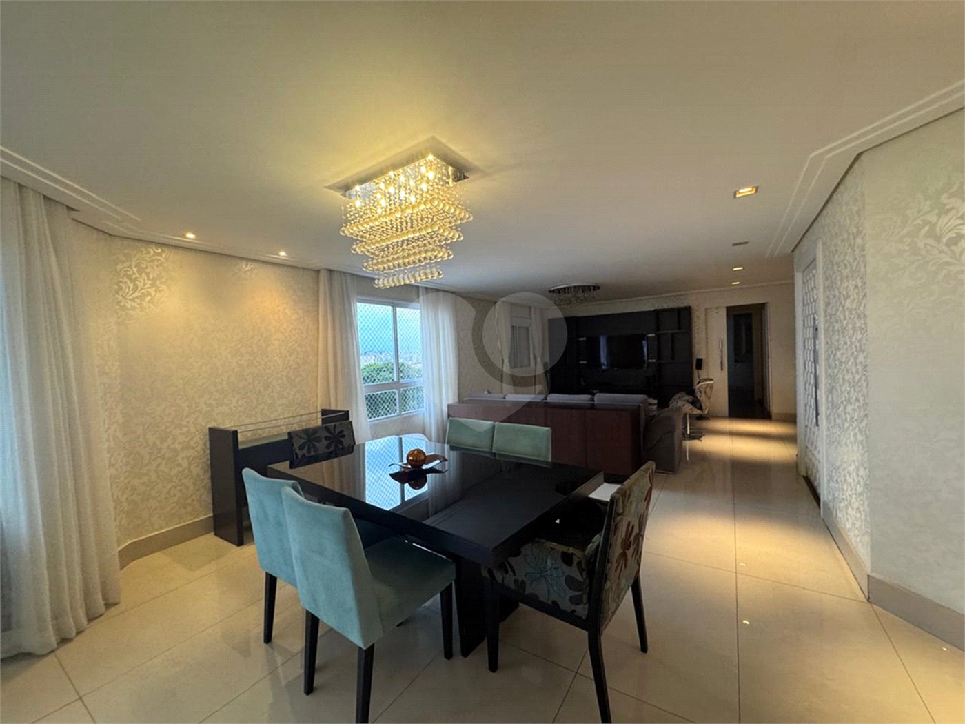 Apartamento à venda com 3 suítes em Santa Teresinha, São Paulo, SP