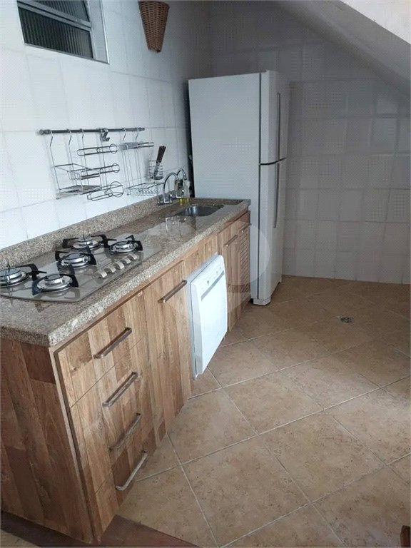 Sobrado à venda com 3 quartos, sendo 1 suíte, em Jardim das Vertentes, São Paulo, SP