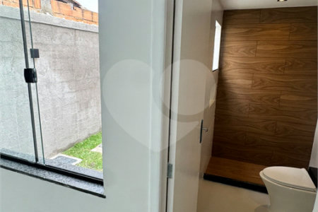 Casa à venda com 2 quartos, sendo 1 suíte, em Pedra de Guaratiba, Rio de Janeiro, RJ
