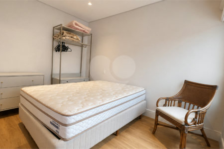 Apartamento à venda com 3 suítes em Indianópolis, São Paulo, SP