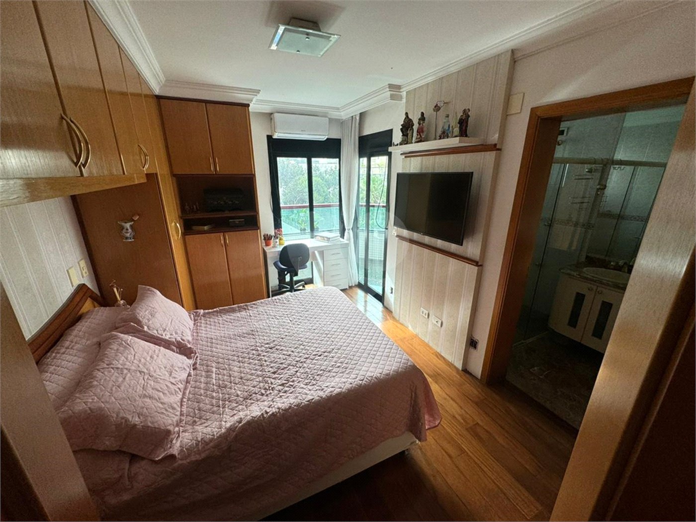 Apartamento à venda com 4 suítes em Água Fria, São Paulo, SP