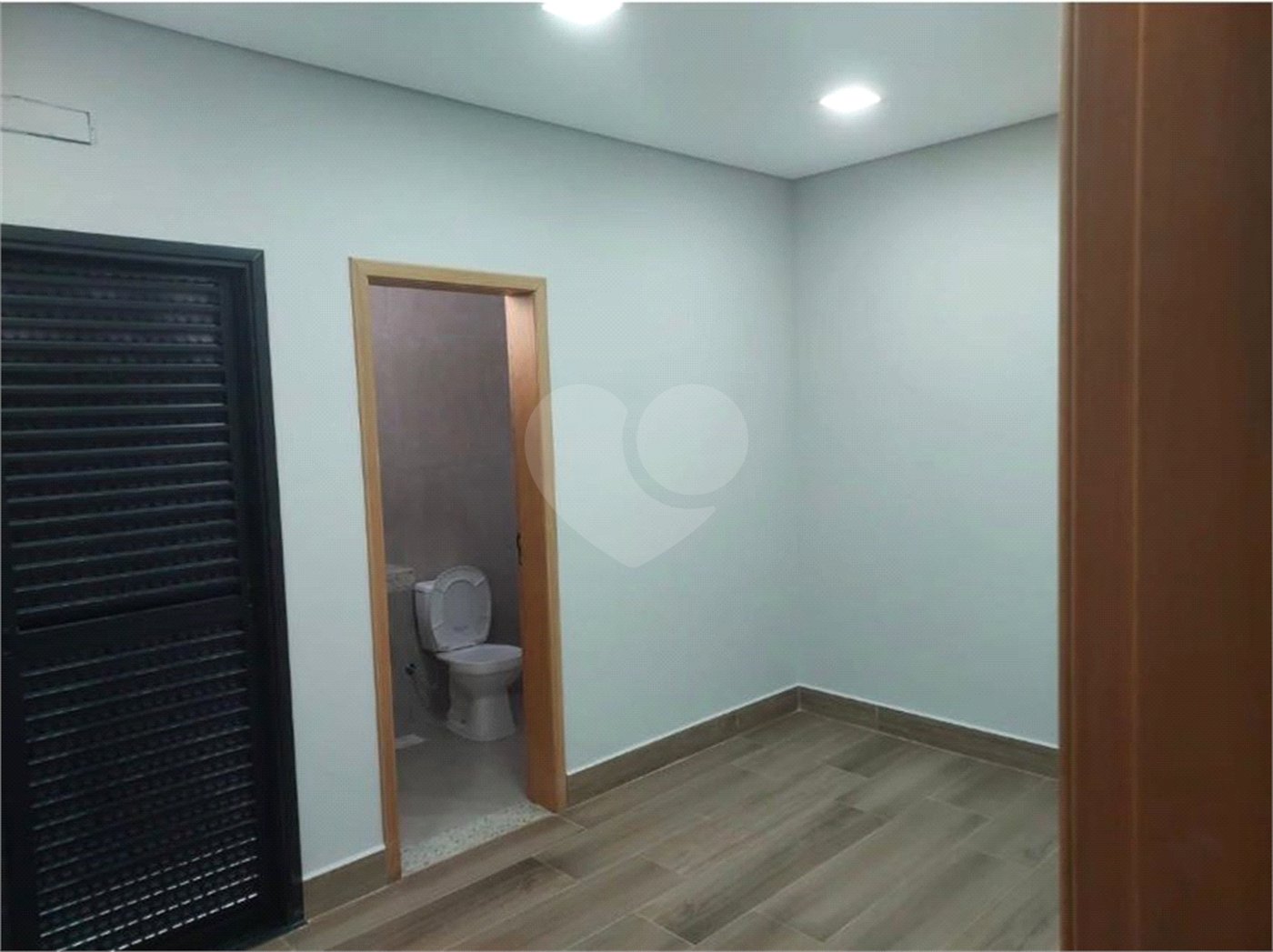 Casa Térrea à venda com 3 quartos, sendo 2 suítes, em Recanto das Primaveras I, Boituva, SP
