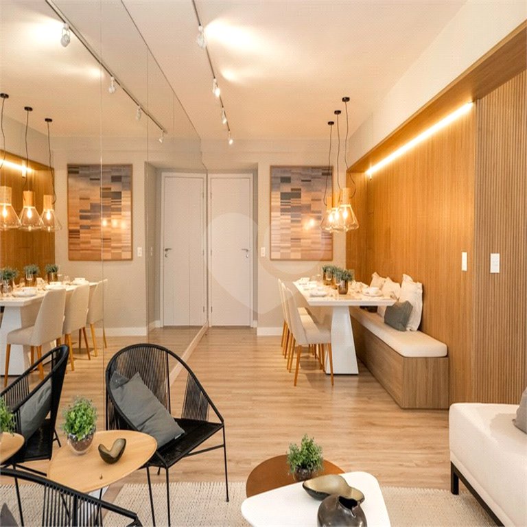 Apartamento à venda com 2 quartos, sendo 1 suíte,  em Campo Grande, São Paulo, SP