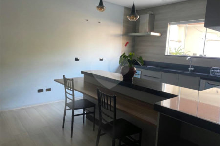 Casa à venda com 4 suítes em Independência, São Bernardo do Campo, SP