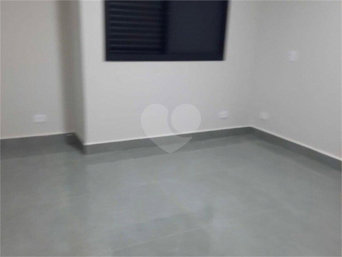 Casa à venda com 3 quartos, sendo 1 suíte, no condomínio Horto Florestal Villagio, Sorocaba - SP
