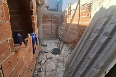 Casa à venda com 2 quartos, sendo 1 suíte,  no condomínio Campina Grande, Rio de Janeiro - RJ