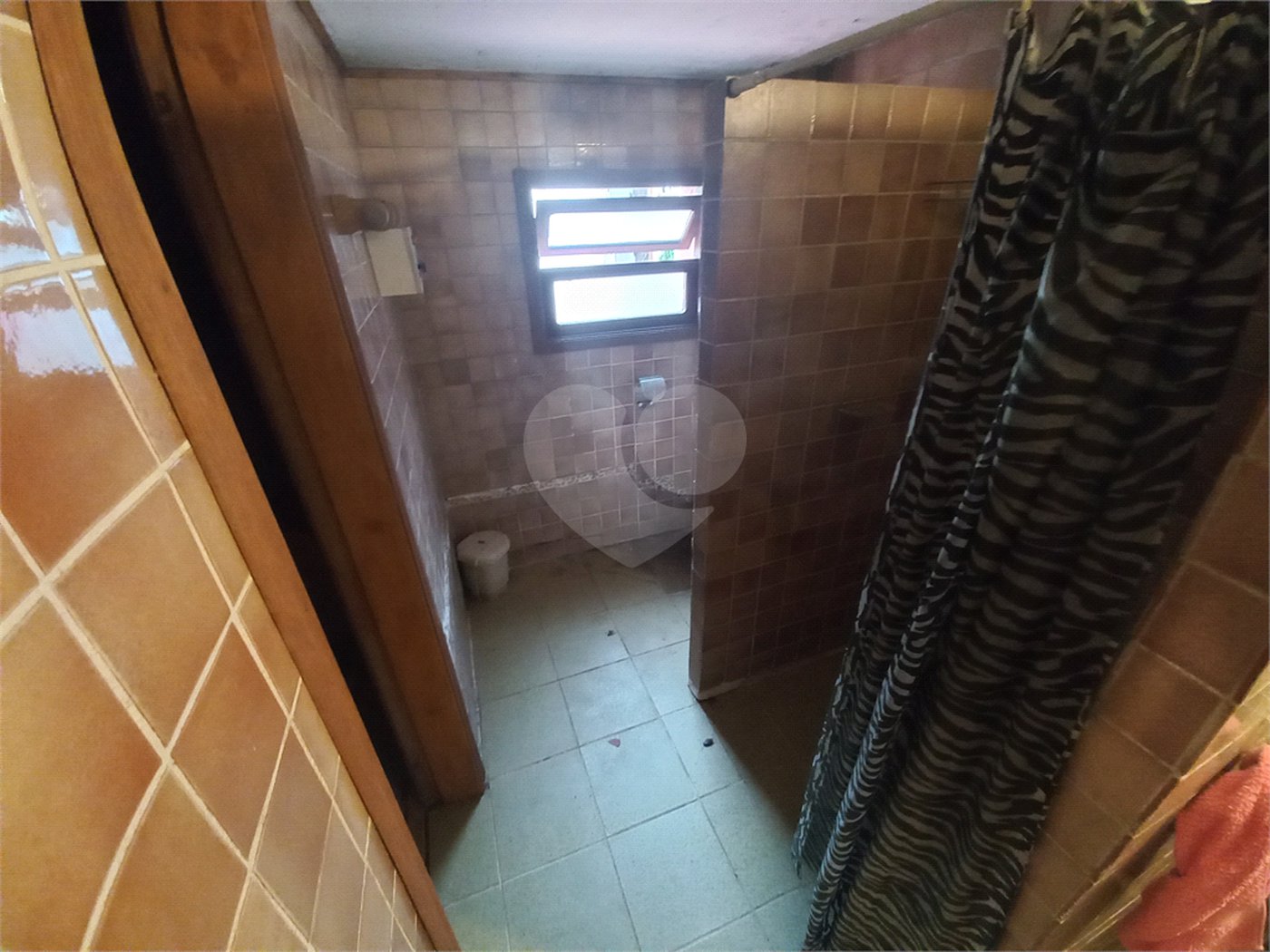 Sobrado à venda com 4 quartos, sendo 2 suítes, em Fazenda Morumbi, São Paulo, SP