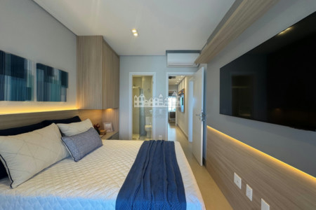 Apartamento à venda com 3 suítes em Riviera, Bertioga, SP