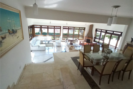 Casa à venda com 4 suítes no condomínio Aruã, Mogi das Cruzes - SP