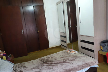 Casa à venda com 5 quartos, sendo 1 suíte, em Vila Romana, São Paulo, SP