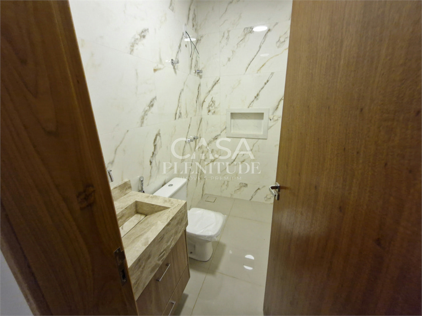 Casa em condomínio à venda com 3 quartos, sendo 1 suíte, em Cajuru do Sul, Sorocaba, SP