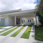 Casa à venda com 3 suítes no condomínio Village Saint Charbel, Araçoiaba da Serra - SP