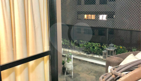Apartamento à venda com 3 suítes em Tatuapé, São Paulo, SP