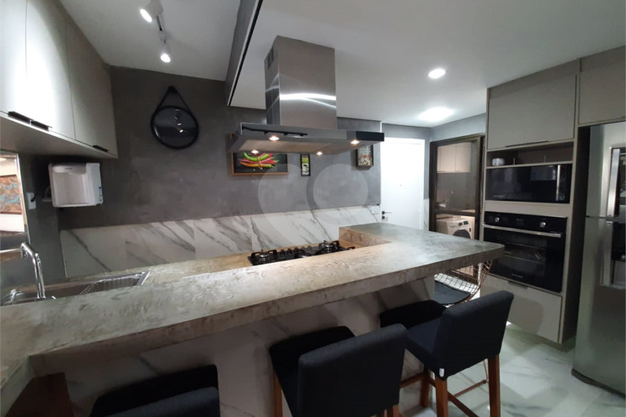 Apartamento à venda com 3 suítes em Santana, São Paulo, SP