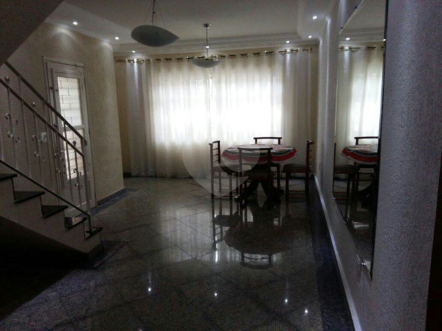 Sobrado à venda com 3 quartos, sendo 1 suíte,  em Jardim Brasil (zona Norte), São Paulo, SP