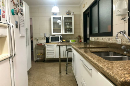 Apartamento à venda com 3 quartos, sendo 2 suítes, em Real Parque, São Paulo, SP