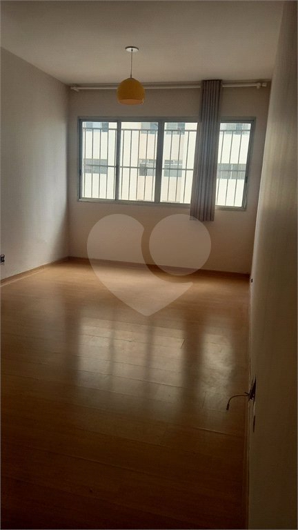 Apartamento à venda com 3 quartos, sendo 1 suíte,  em Santana, São Paulo, SP