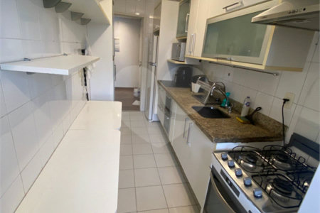 Apartamento à venda com 3 quartos, sendo 1 suíte, em Água Branca, São Paulo, SP