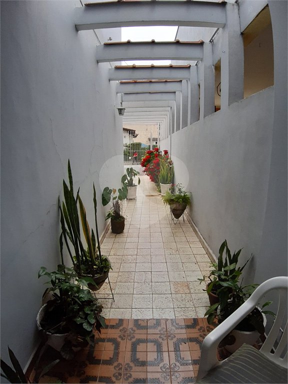 Sobrado à venda com 3 quartos, sendo 1 suíte,  em Jardim Floresta, São Paulo, SP