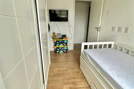 Apartamento à venda com 3 quartos, sendo 1 suíte,  em Vila Andrade, São Paulo, SP