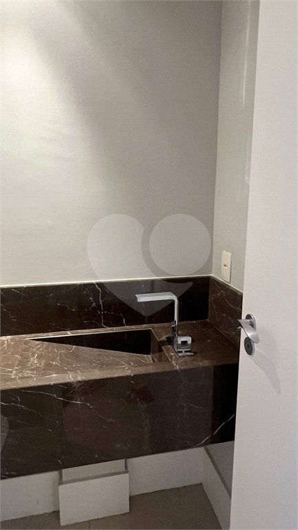 Apartamento à venda com 3 suítes em Água Branca, São Paulo, SP