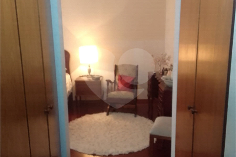 Apartamento à venda com 3 quartos, sendo 1 suíte, em Vila Andrade, São Paulo, SP