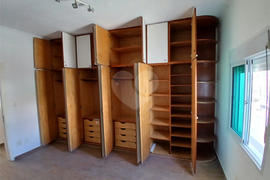Sobrado à venda com 3 quartos, sendo 1 suíte, em Santana, São Paulo, SP