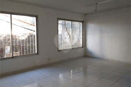 Sobrado à venda com 4 suítes em Vila Congonhas, São Paulo, SP