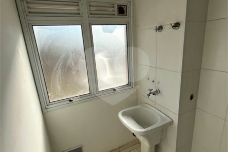 Apartamento à venda com 2 quartos em Jardim do Lago, São Paulo, SP