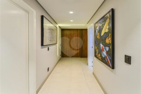 Apartamento à venda com 2 quartos, sendo 1 suíte, em Vila Mariana, São Paulo, SP