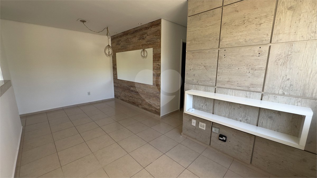 Apartamento à venda com 3 quartos, sendo 1 suíte, em Parque São Lourenço, Indaiatuba, SP