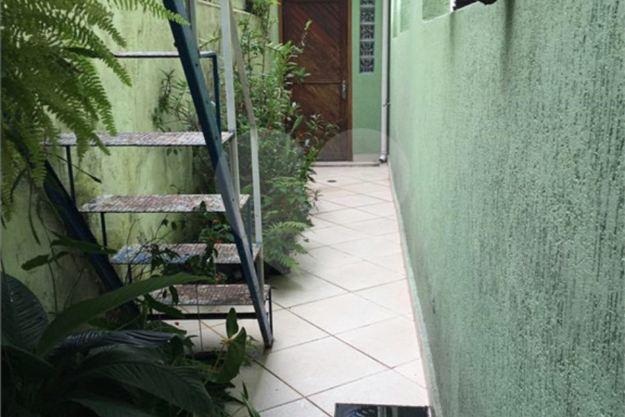 Sobrado à venda com 3 suítes em Vila Medeiros, São Paulo, SP