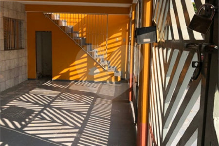 Casa à venda com 3 quartos, sendo 1 suíte, em Jardim Presidente Dutra, Guarulhos, SP