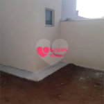 Casa à venda com 2 quartos, sendo 1 suíte, em Residencial Estoril, Taubaté, SP