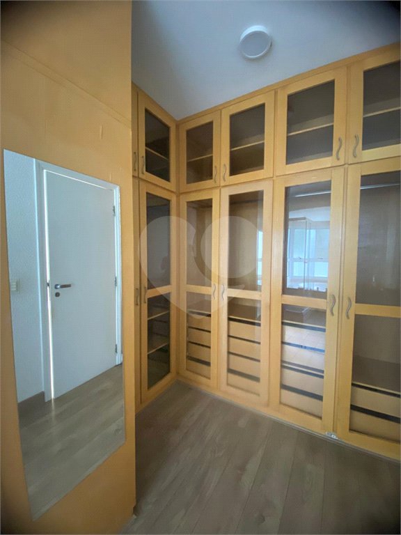 Casa para alugar com 3 suítes no condomínio Angelo Vial, Sorocaba - SP